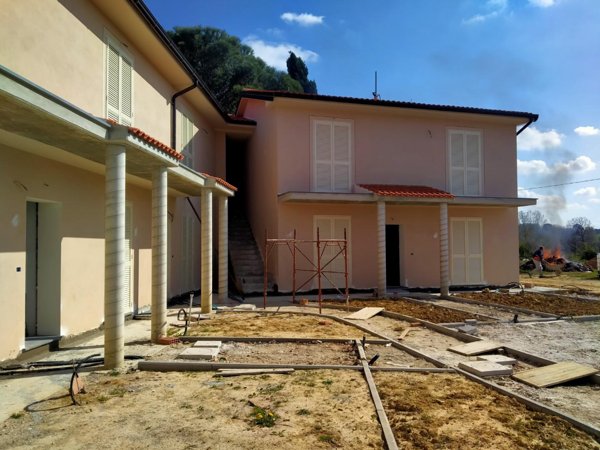 casa indipendente in vendita a Casciana Terme Lari in zona Quattro Strade
