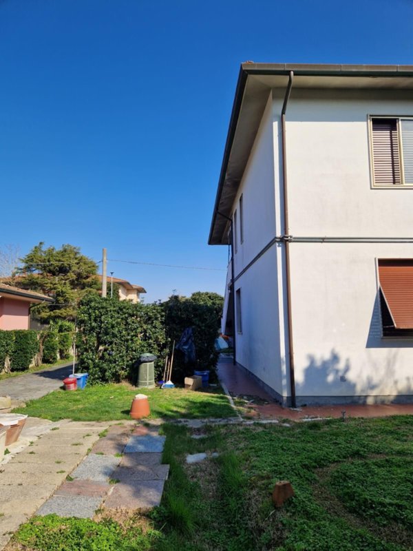 appartamento in vendita a Casciana Terme Lari in zona Quattro Strade