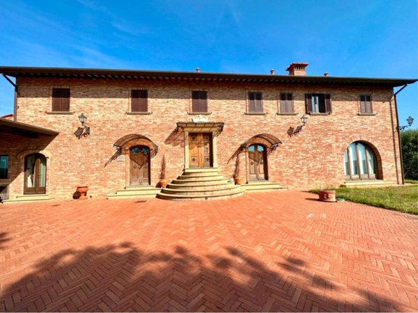 casa indipendente in vendita a Casciana Terme Lari in zona Casciana Terme
