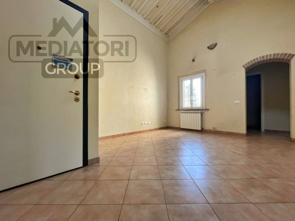 appartamento in vendita a Casciana Terme Lari in zona Lavaiano