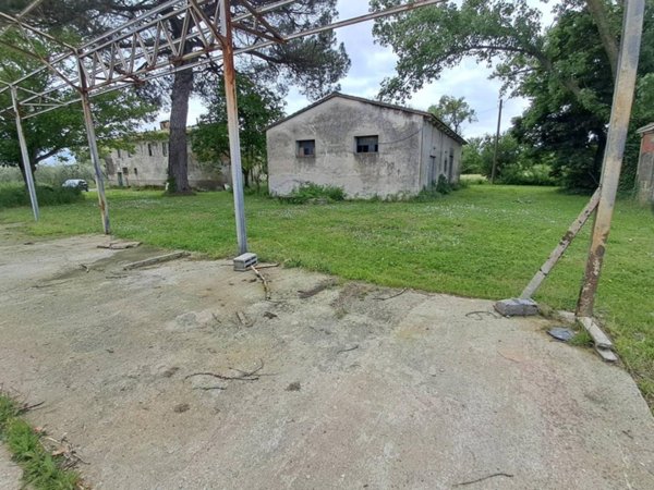 appartamento in vendita a Casciana Terme Lari in zona Perignano