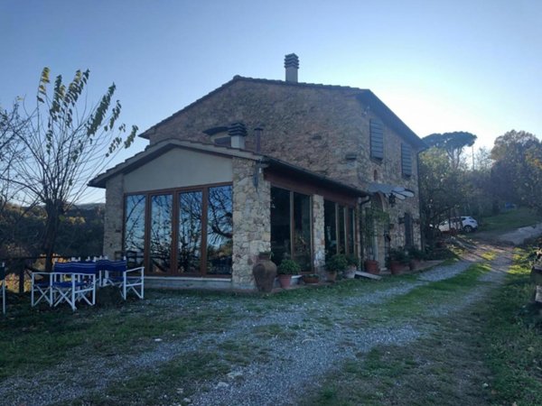 casa indipendente in vendita a Casciana Terme Lari in zona Casciana Terme