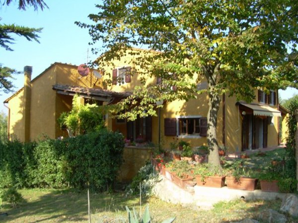 casa indipendente in vendita a Casciana Terme Lari in zona Casciana Terme