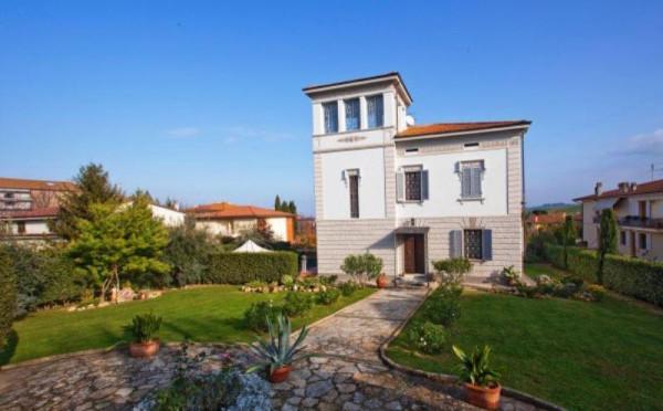 casa indipendente in vendita a Casciana Terme Lari in zona Casciana Terme