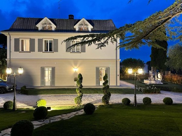 casa indipendente in vendita a Casciana Terme Lari in zona Casciana Terme