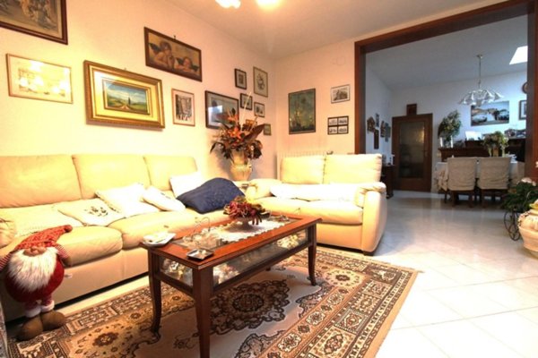 casa indipendente in vendita a Casciana Terme Lari