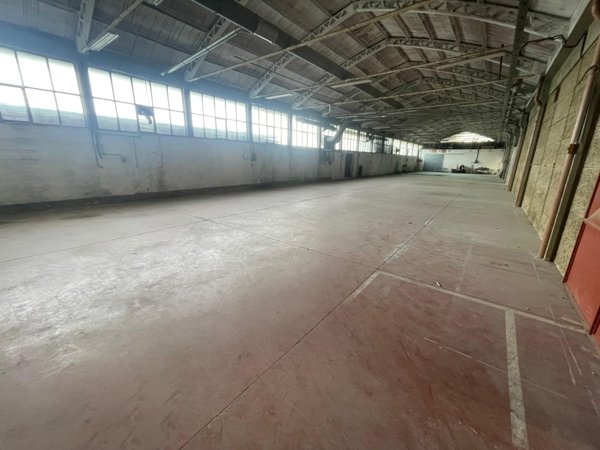 locale di sgombero in vendita a Casciana Terme Lari