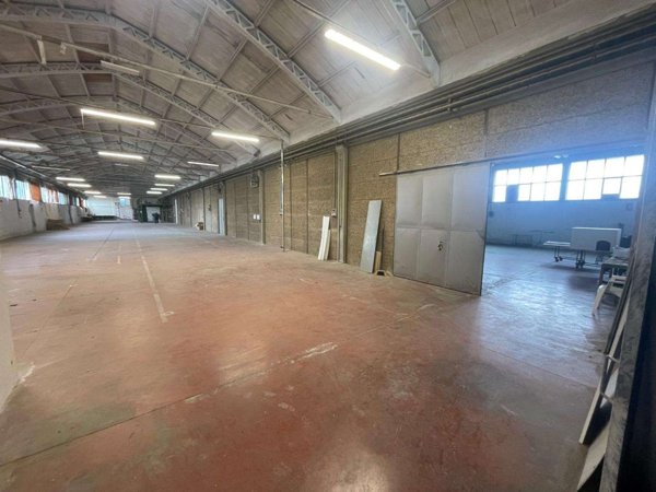 locale di sgombero in vendita a Casciana Terme Lari