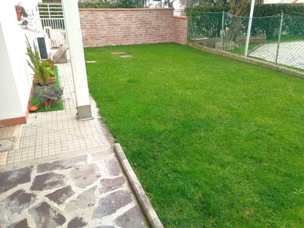 appartamento in vendita a Casciana Terme Lari in zona Perignano