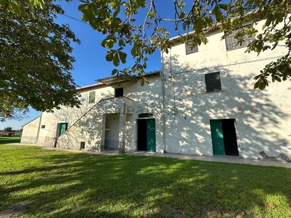 casa indipendente in vendita a Casciana Terme Lari in zona Lavaiano