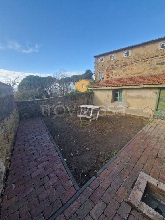 casa indipendente in vendita a Casciana Terme Lari in zona Sant'Ermo