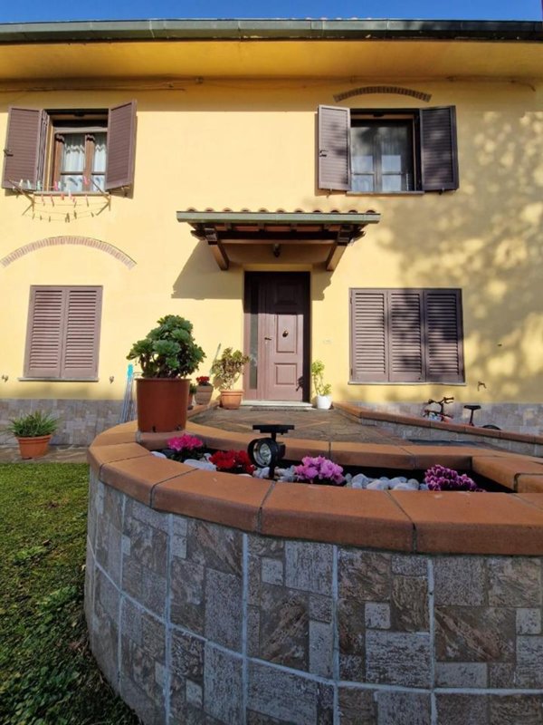 appartamento in vendita a Casciana Terme Lari in zona Quattro Strade