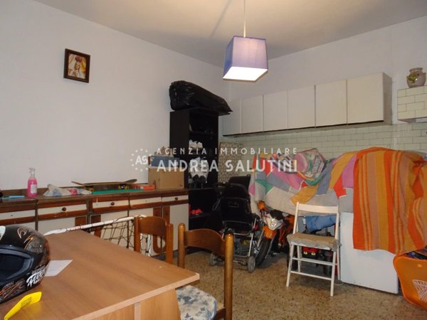 appartamento in vendita a Casciana Terme Lari in zona Perignano