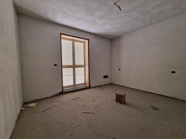casa indipendente in vendita a Casciana Terme Lari in zona Perignano