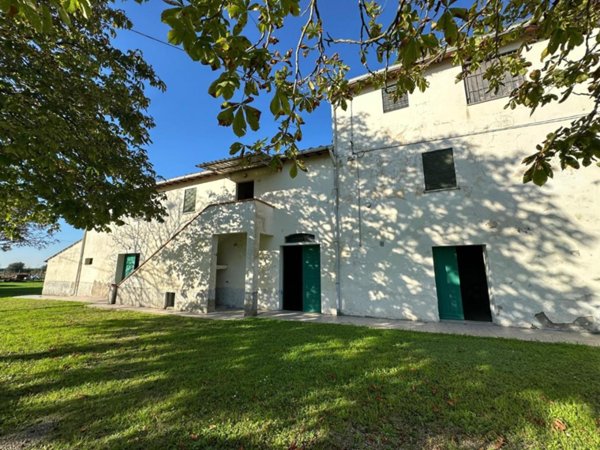 casa indipendente in vendita a Casciana Terme Lari in zona Lavaiano