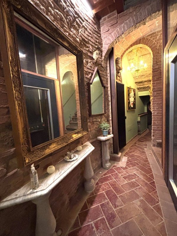 casa indipendente in vendita a Casciana Terme Lari in zona Casciana Terme