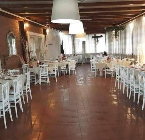 negozio in vendita a Casciana Terme Lari in zona Casciana Alta