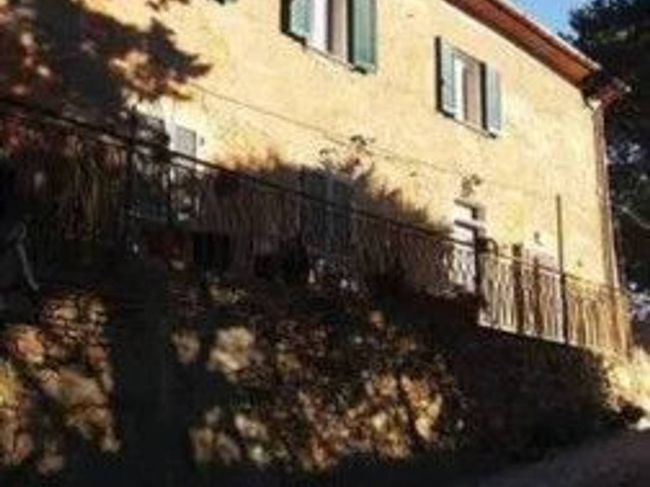casa indipendente in vendita a Casciana Terme Lari in zona Usigliano