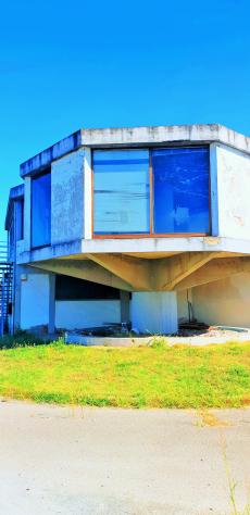 locale commerciale in vendita a Casciana Terme Lari in zona Perignano