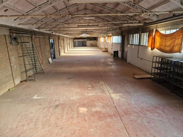 capannone in vendita a Casciana Terme Lari