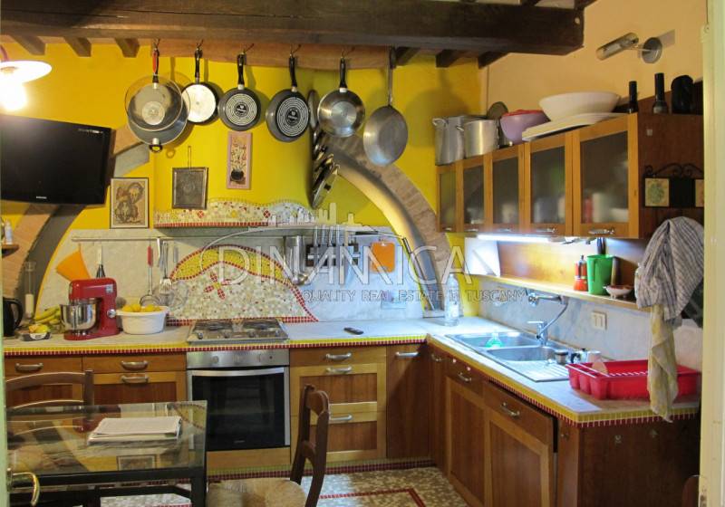 casa indipendente in vendita a Casciana Terme Lari