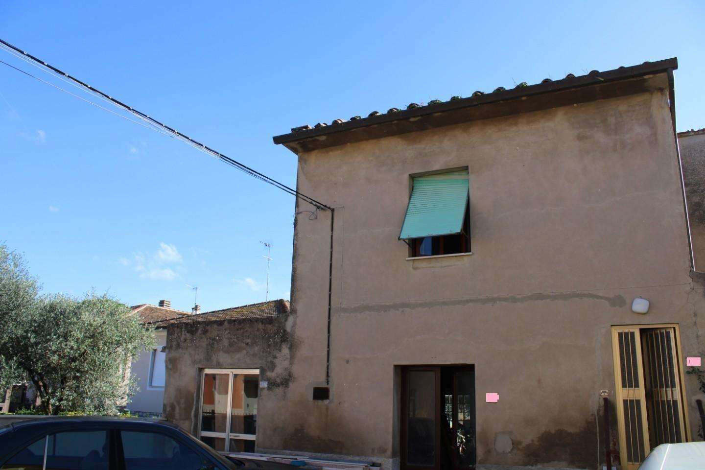 intera palazzina in vendita a Casciana Terme Lari