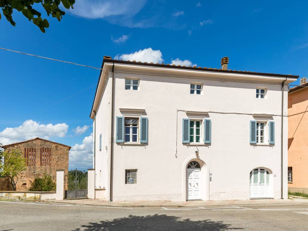 casa indipendente in vendita a Casciana Terme Lari in zona Casciana Terme