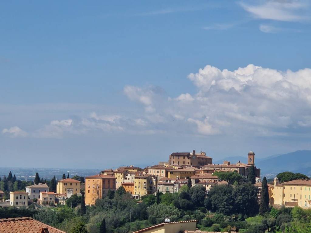 appartamento in vendita a Casciana Terme Lari in zona Lari