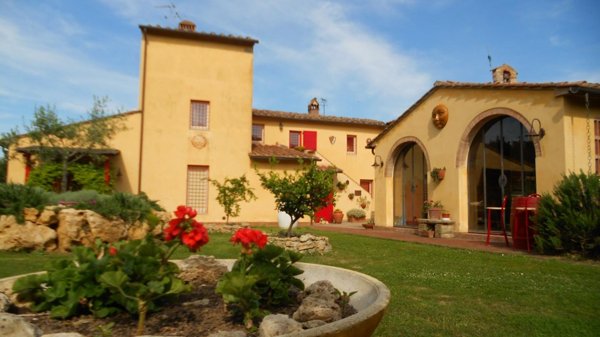 casa indipendente in vendita a Casciana Terme Lari in zona Colle