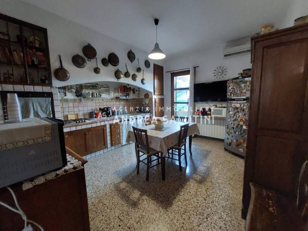 appartamento in vendita a Casciana Terme Lari in zona Casciana Terme