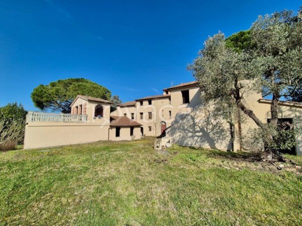 casa indipendente in vendita a Casciana Terme Lari in zona Lari