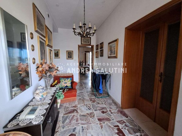 intera palazzina in vendita a Casciana Terme Lari in zona Casciana Terme