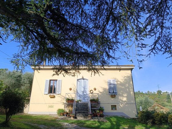 casa indipendente in vendita a Casciana Terme Lari in zona Parlascio