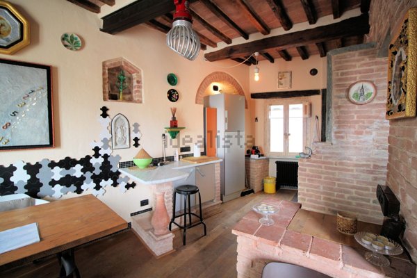 casa indipendente in vendita a Casciana Terme Lari in zona Casciana Terme