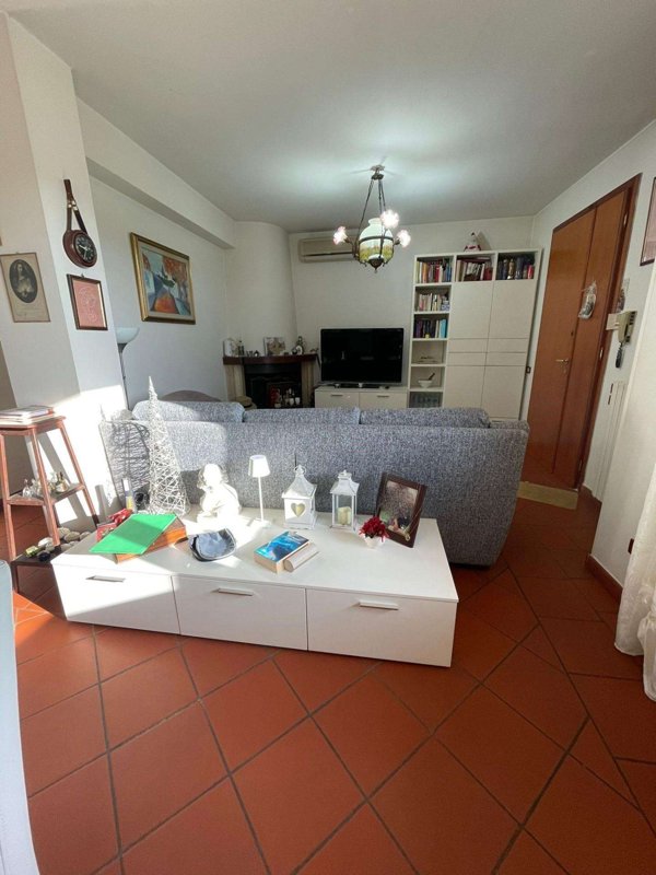 casa indipendente in vendita a Casciana Terme Lari in zona Perignano