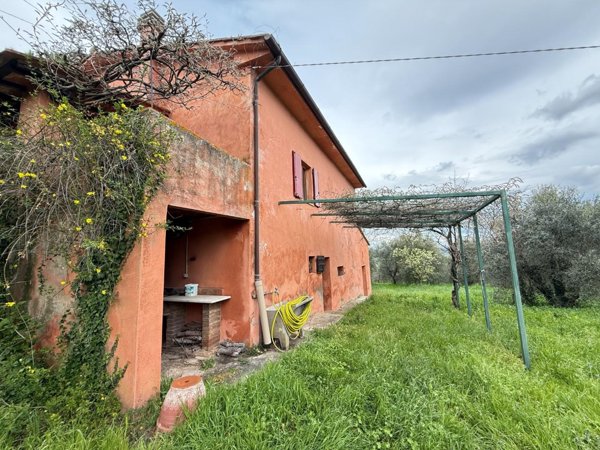 casa indipendente in vendita a Casciana Terme Lari in zona Casciana Terme