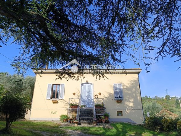 casa indipendente in vendita a Casciana Terme Lari