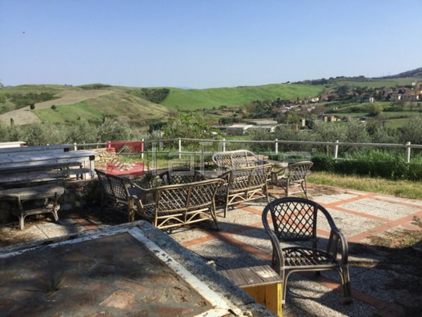 appartamento in vendita a Casciana Terme Lari in zona Casciana Terme