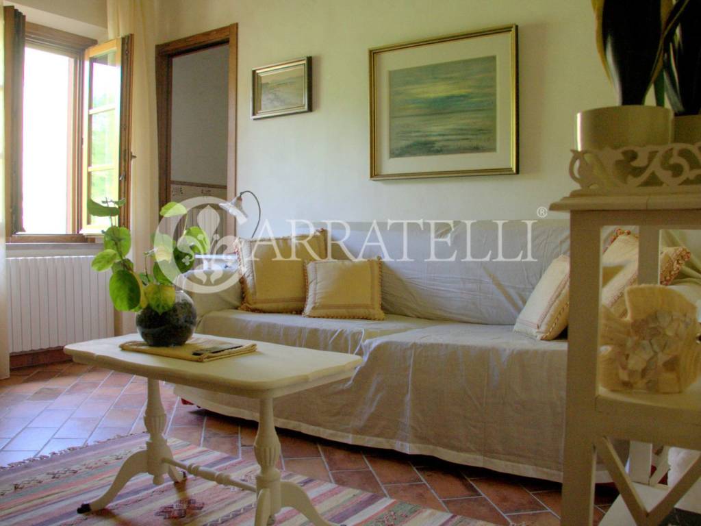 casa indipendente in vendita a Casciana Terme Lari in zona Cevoli