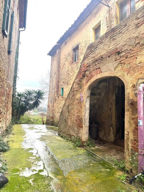 casa indipendente in vendita a Casciana Terme Lari