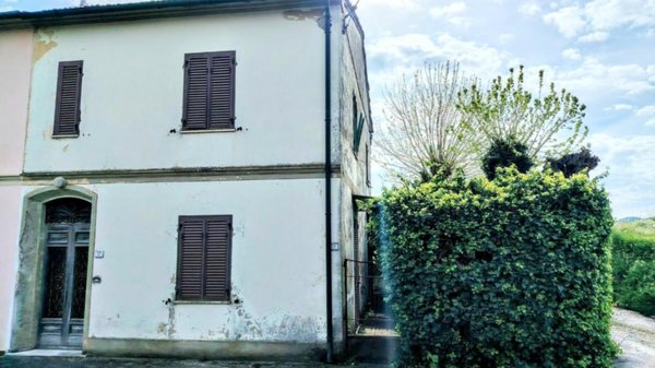 casa indipendente in vendita a Casciana Terme Lari