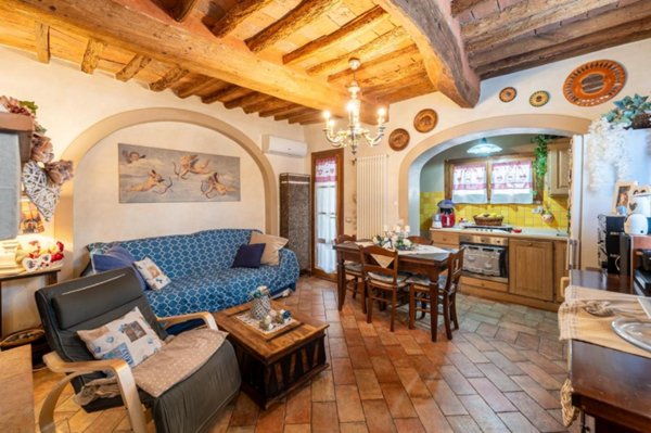 casa indipendente in vendita a Casciana Terme Lari