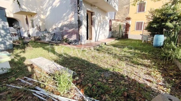 casa indipendente in vendita a Casciana Terme Lari