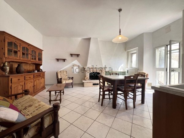 appartamento in vendita a Casciana Terme Lari in zona Casciana Alta