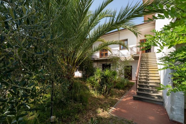 casa indipendente in vendita a Casciana Terme Lari in zona Casciana Alta