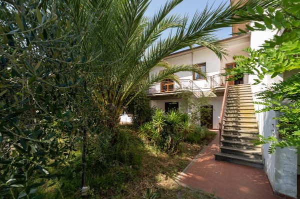 casa indipendente in vendita a Casciana Terme Lari in zona Casciana Alta