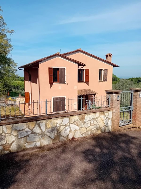 casa indipendente in vendita a Casciana Terme Lari in zona Ceppato