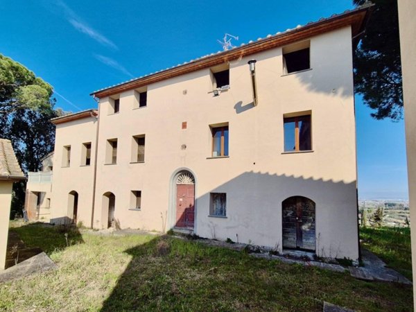 casa indipendente in vendita a Casciana Terme Lari