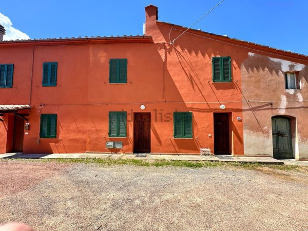 casa indipendente in vendita a Casciana Terme Lari
