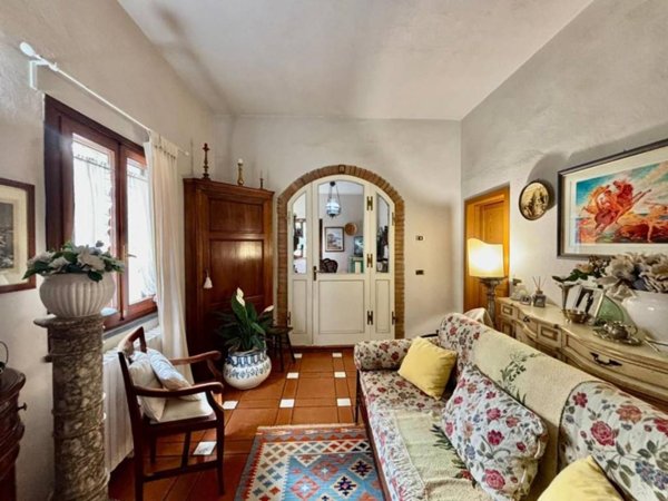 casa indipendente in vendita a Casciana Terme Lari in zona Boschi